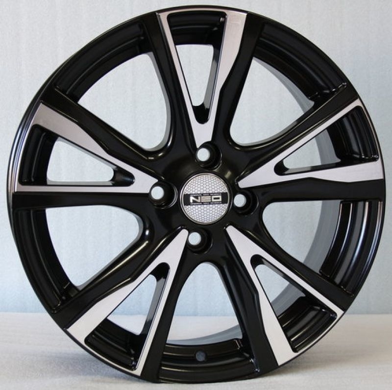 Neo 574 6x15/4x100 D60.1 ET36 Глянцевый черный с полированной лицевой частью