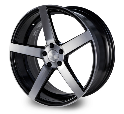 Колесный диск Race Ready CSS9135 8.5x19/5x108 D63.4 ET45 Черный глянцевый с полировкой купить в Самаре фото №1